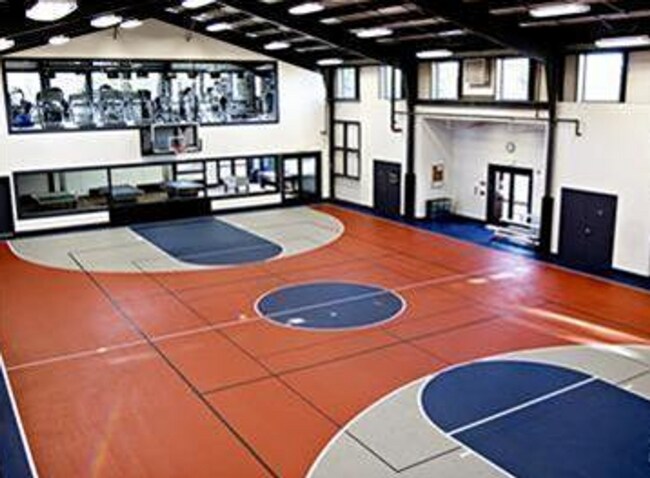 Building Photo - Stunning 3 Bed Home - Fenced Yard, Community Amenities & Pool!