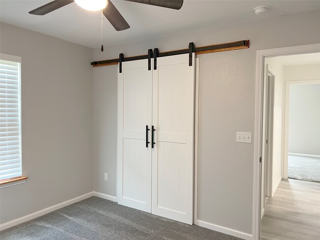 Building Photo - 1948 FM 1163 Rd