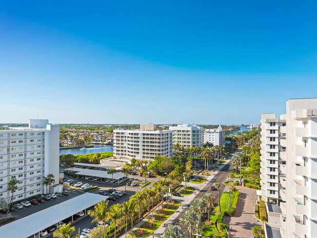 Building Photo - 3301 S Ocean Blvd