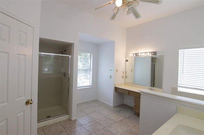 Building Photo - 1238 Manchester Cir
