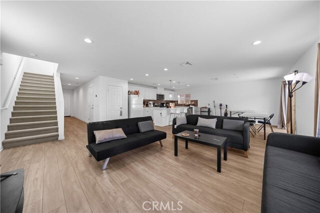 Building Photo - 20225 Breeze Blooms Dr