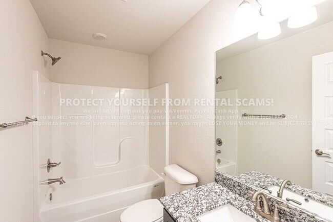 Building Photo - 371 W Tyler Rd