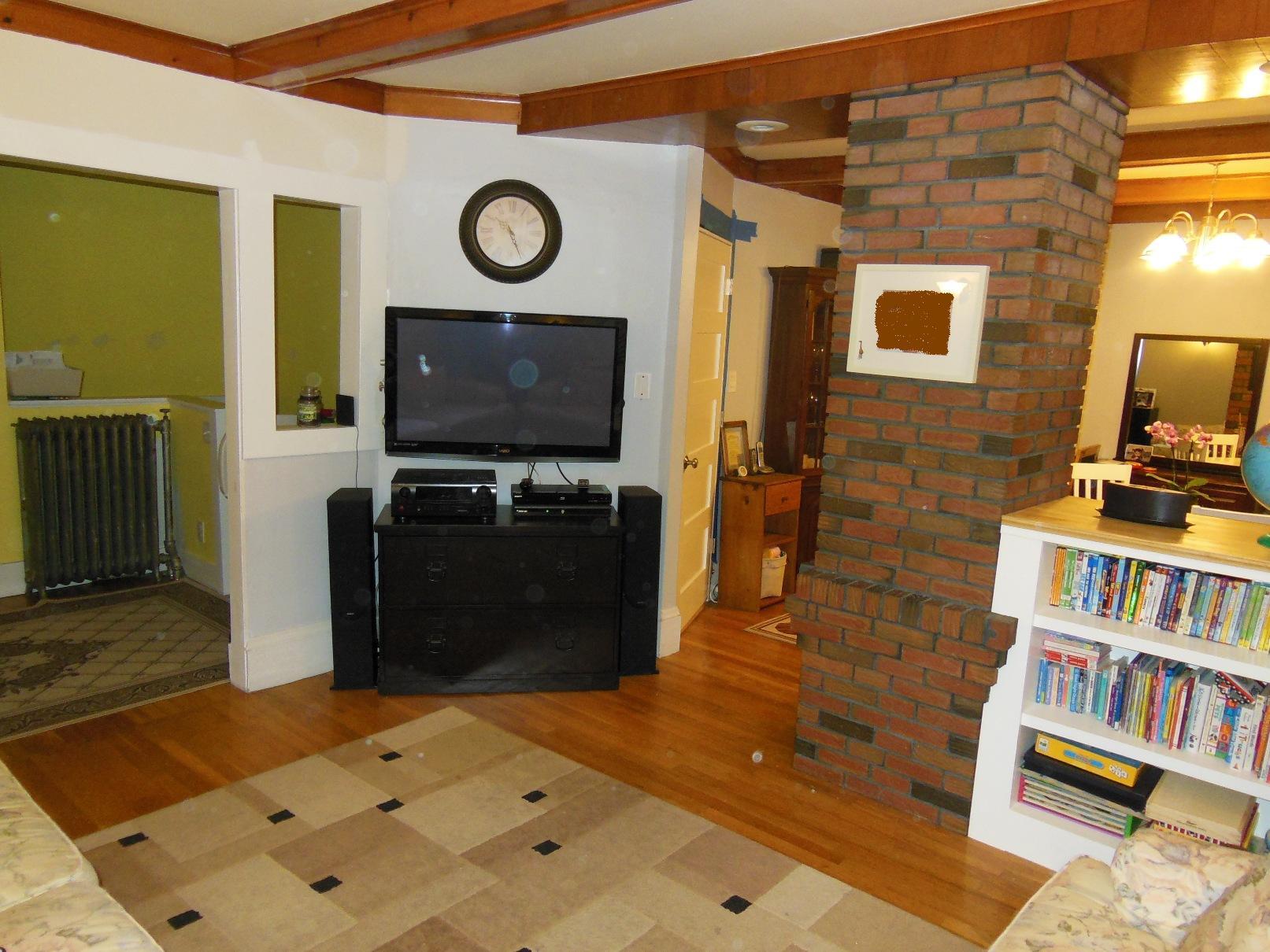 Building Photo - 23 Falkland St