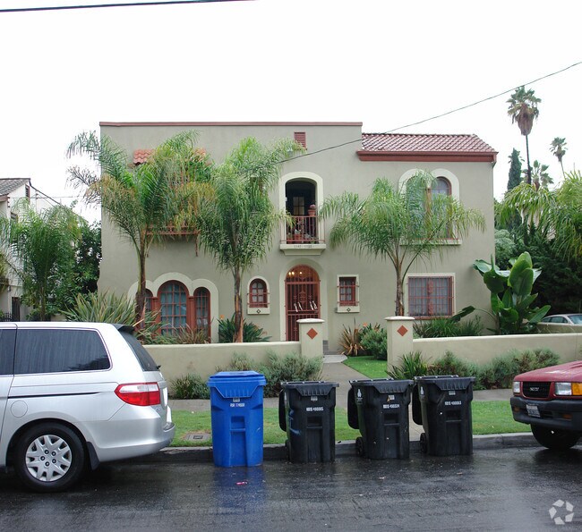 Building Photo - 1149-1155 N Coronado St