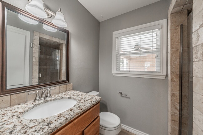 Building Photo - 6817 Fortune Rd