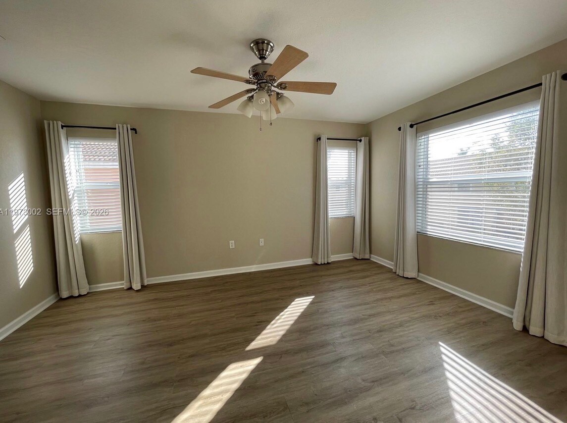 Building Photo - 6361 Landings Ter