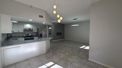 Building Photo - 10490 Chalmer St