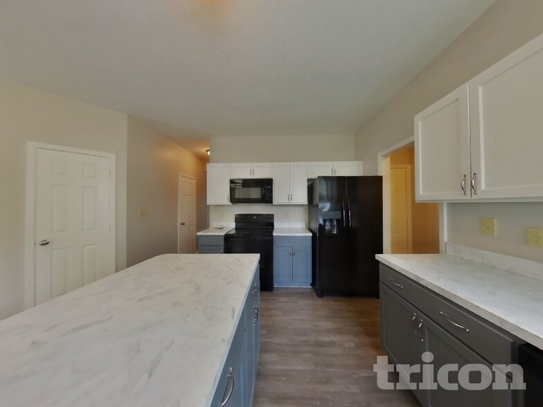 Building Photo - 3127 Woodlane Ct