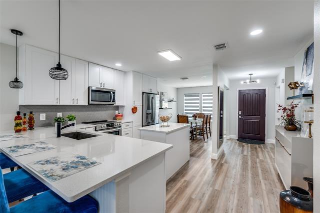 Building Photo - 8825 Chisholm Trail