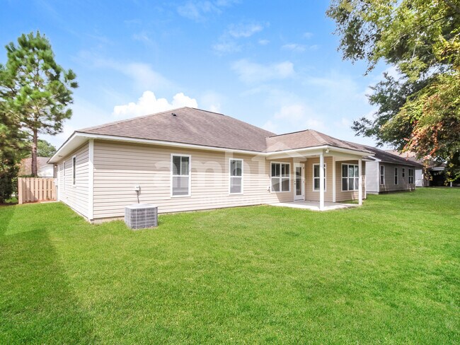 Building Photo - 1254 Clancy Dr NE