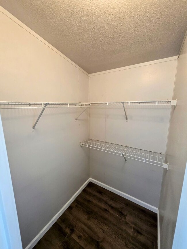 Building Photo - Charming 3 Bedroom Home on Large 5 Acre Pr...