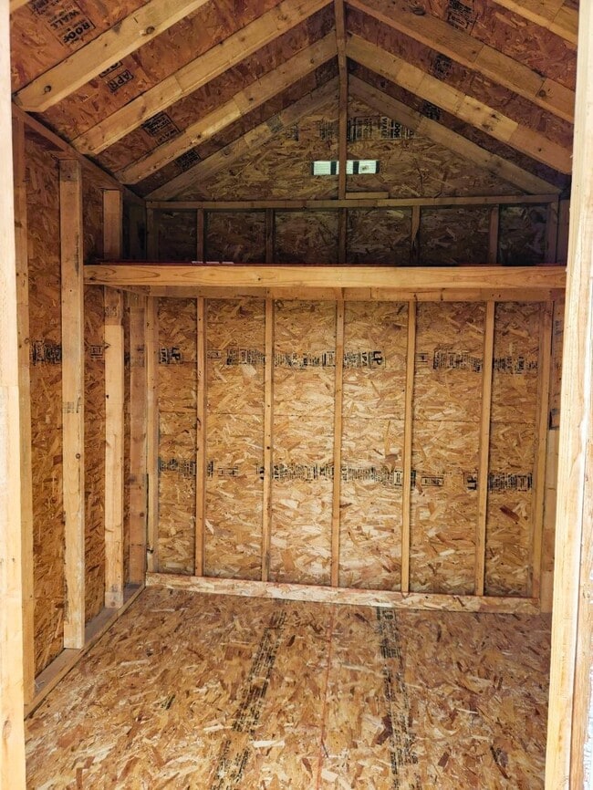 Building Photo - 3515 Castledale Dr
