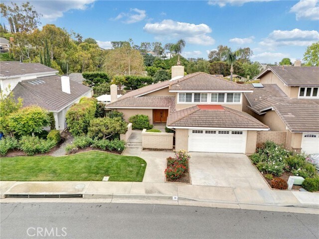 Building Photo - 16 Sycamore Creek