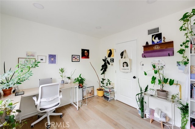 Building Photo - 8792 Wyngate St