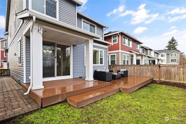 Building Photo - Immaculate Home in the Heart of High Point...