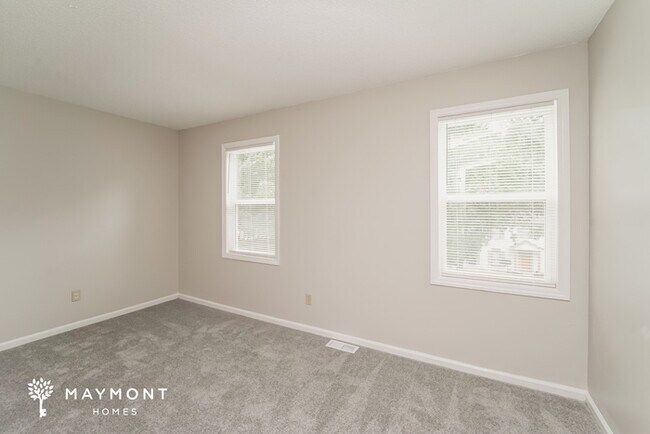 Building Photo - 7209 Canyon Dr