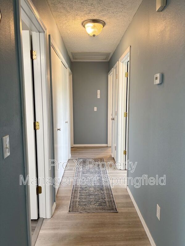 Building Photo - 4444 N Farm Rd 157