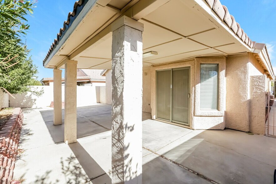 Building Photo - 10205 Barrel Ridge St