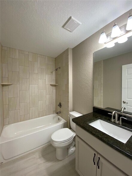 Building Photo - 14843 SW 48th Ave