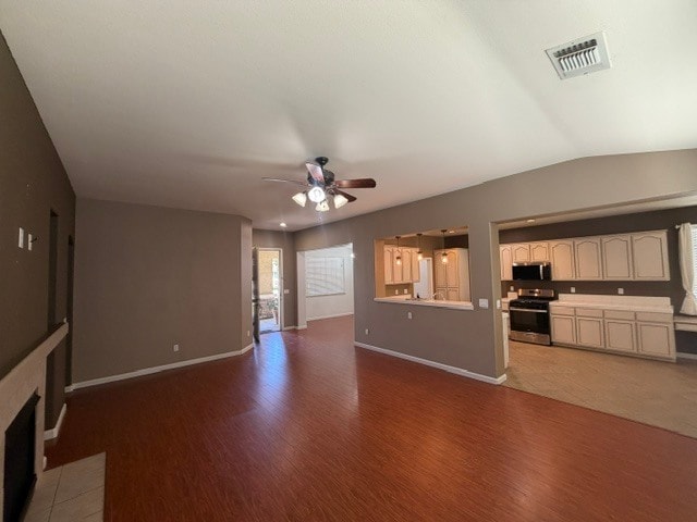Building Photo - Ceres 3 Bedroom 2 Bathroom Home