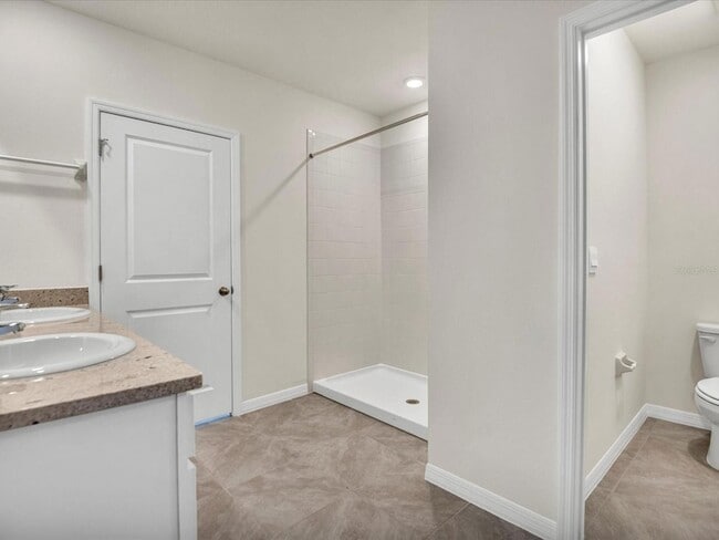 Building Photo - 12537 Night View Dr