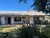 Building Photo - 724 N Refugio Rd