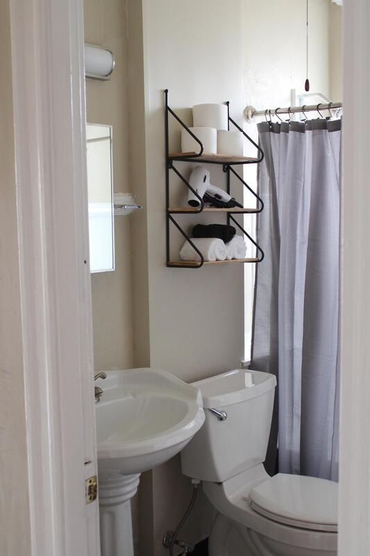 Building Photo - 4424 Oakland Ave