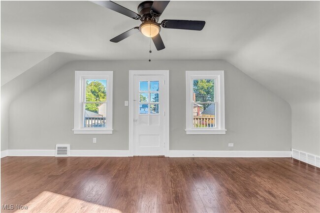 Building Photo - 1717 Granby Ave