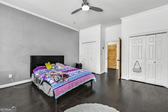 Building Photo - 300 Island Cove Dr