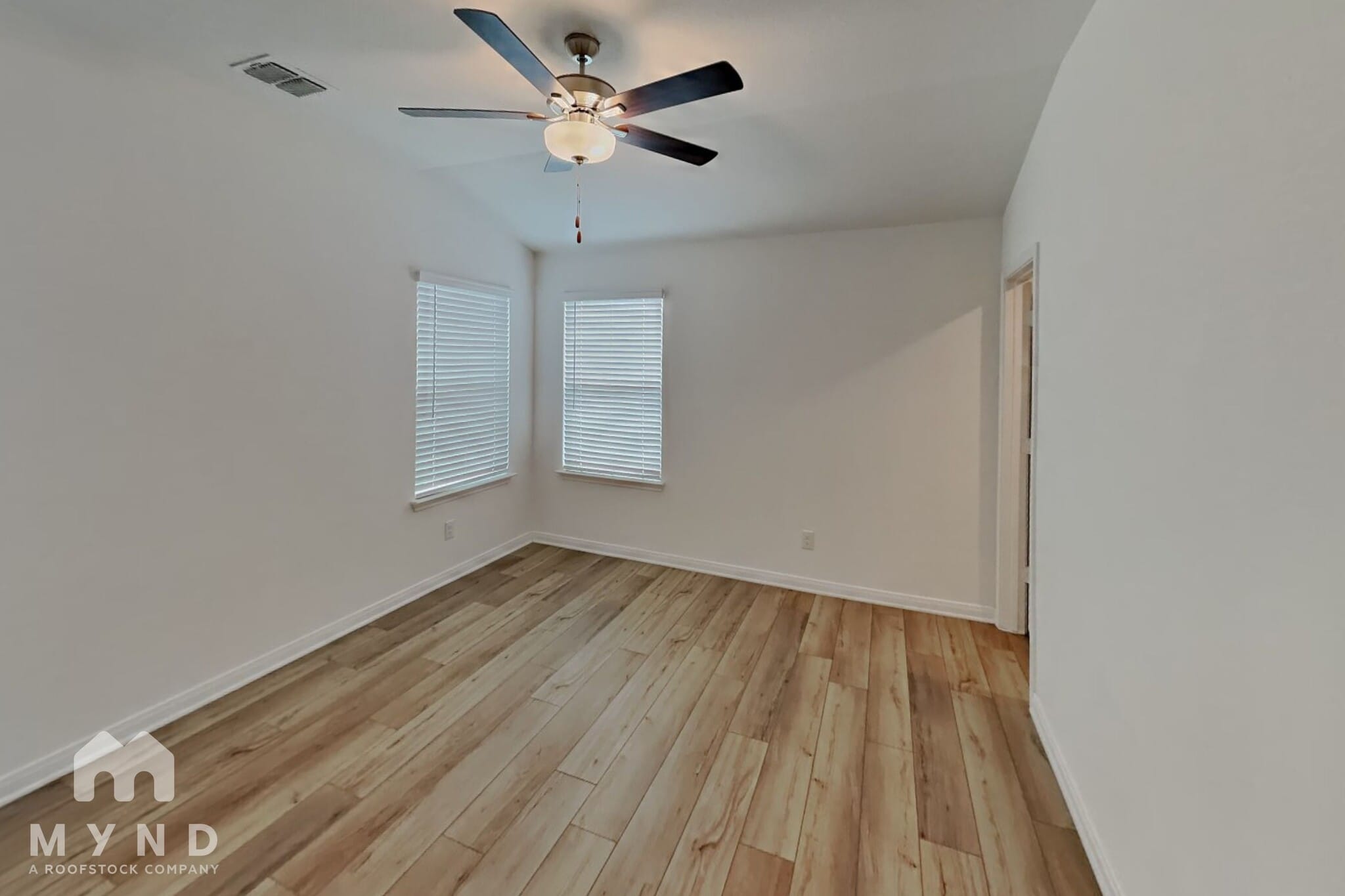 Building Photo - 10846 Emerick St