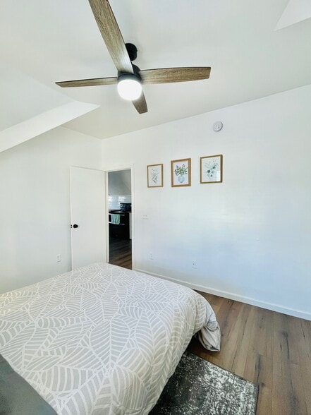 Bedroom 2 - 143 Oak St