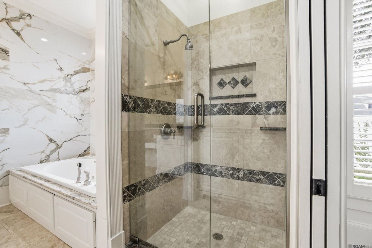 Building Photo - 926 Crown Alley