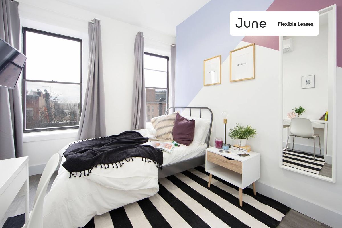 Building Photo - Nice Private ROOM in Fort Greene