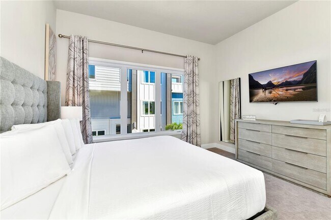 Building Photo - 7740 Sandy Ridge Dr