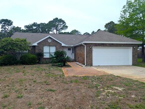 Building Photo - 1837 Sunrise Dr