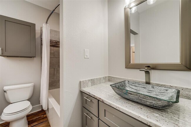 Building Photo - 18529 Staghorn Dr