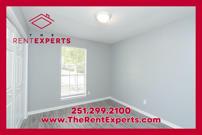 Building Photo - 5927 Couton Dr