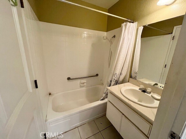 Building Photo - 15 Creekwood