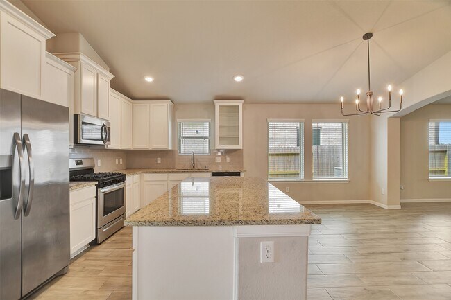 Building Photo - 388 Kendall Crest Dr