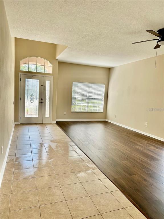 Building Photo - 9249 Edistro Pl