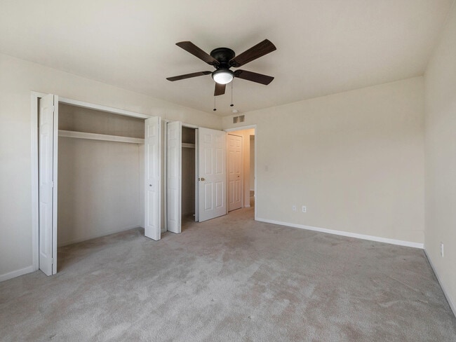 Building Photo - 1112 Addington Ln