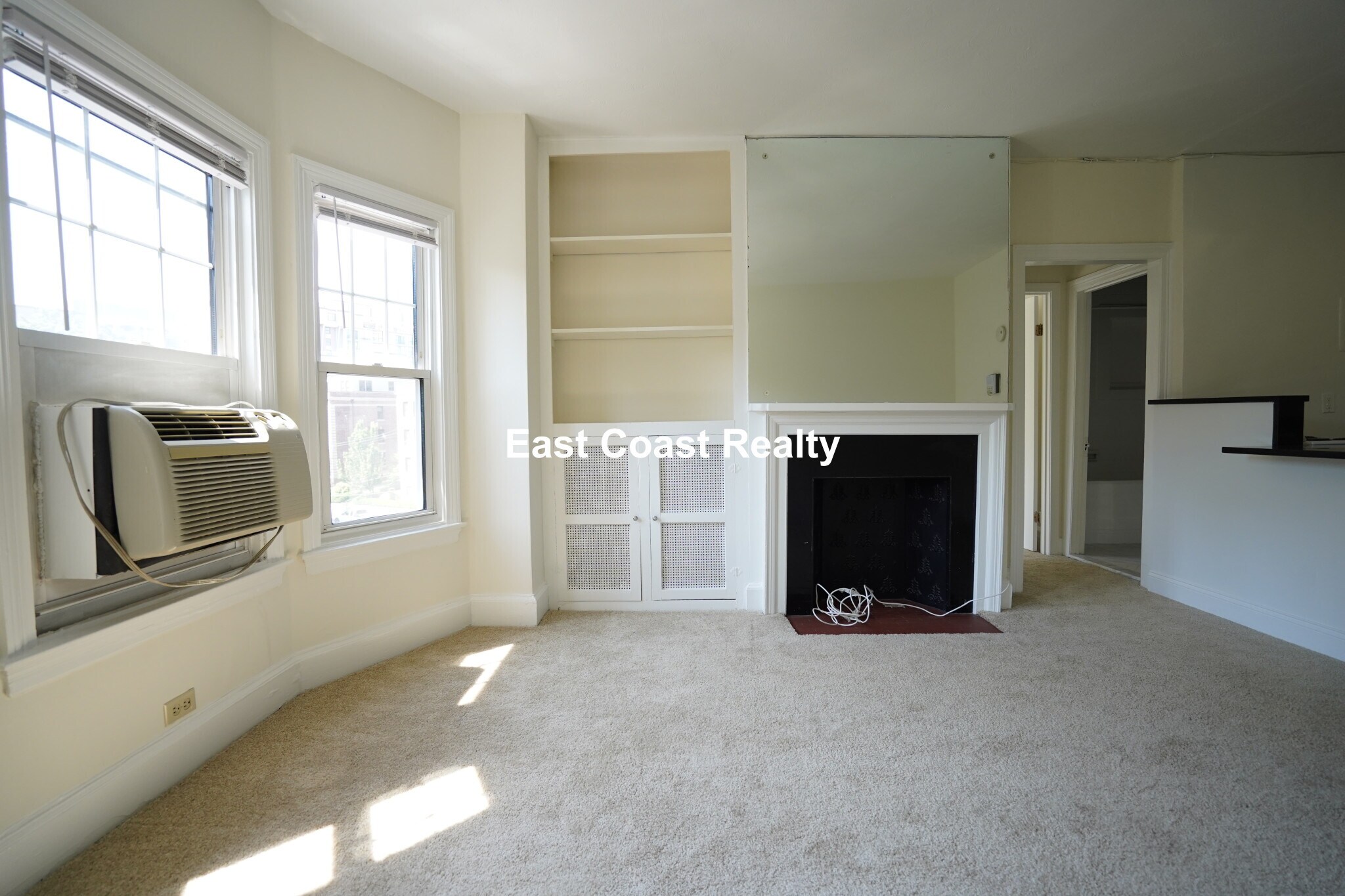 Building Photo - 1223 Beacon St