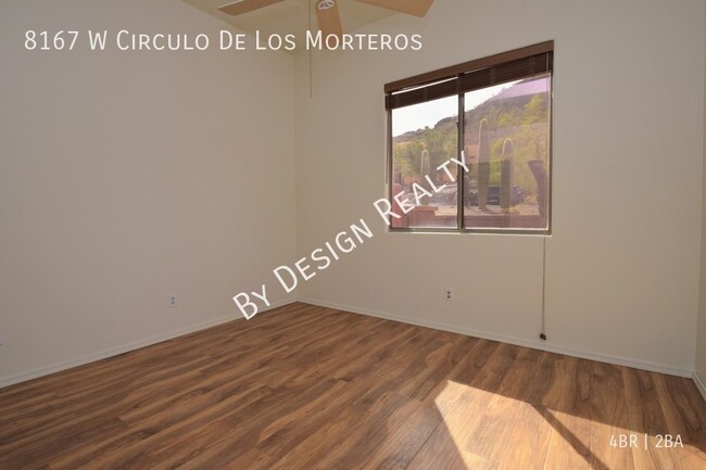 Building Photo - Stunning Santa Fe Style Home with Breathta...