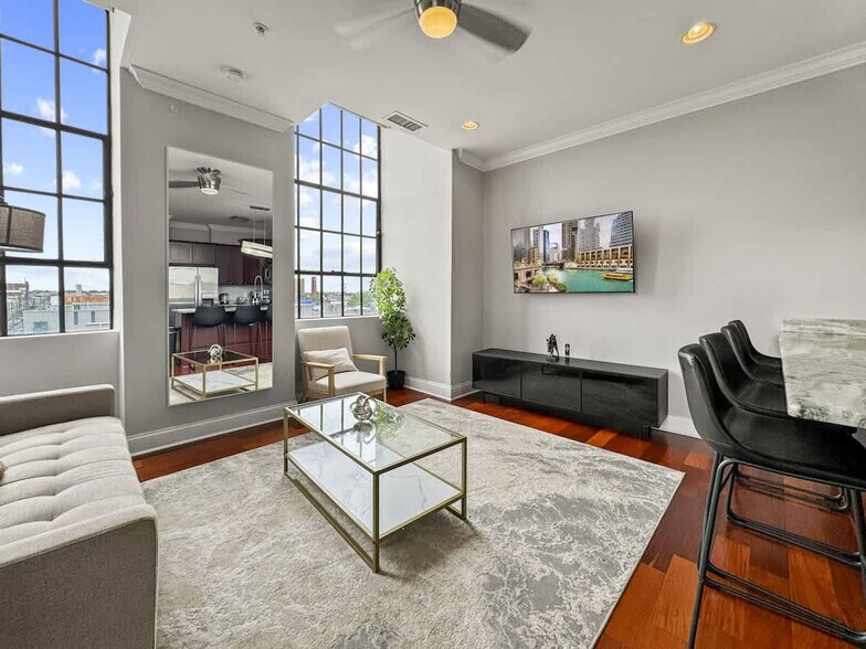 Primary Photo - 1401 N 5th St