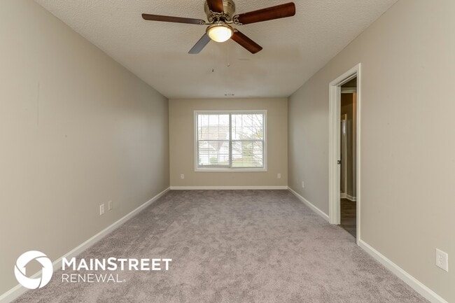 Building Photo - 3667 Sapphire Ct