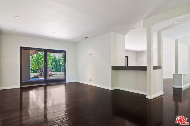 Building Photo - 13202 Dobbins Pl