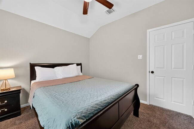 Building Photo - 16602 Pademelon Dr