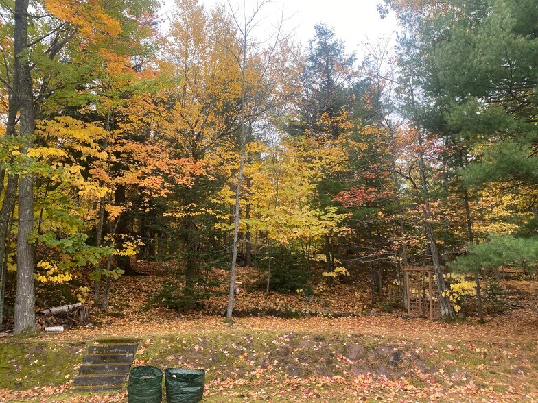 Building Photo - 1825 W Fair Ave