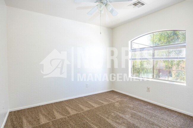 Building Photo - Spacious Home in Magic Ranch in Florence