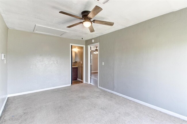 Building Photo - 1270 NW 57th St